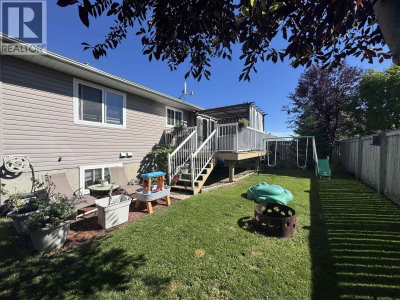 9715 114A Avenue | Fort St. John British Columbia | Slide Image Thirty-five