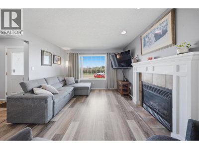 9715 114A Avenue | Fort St. John British Columbia | Slide Image Six