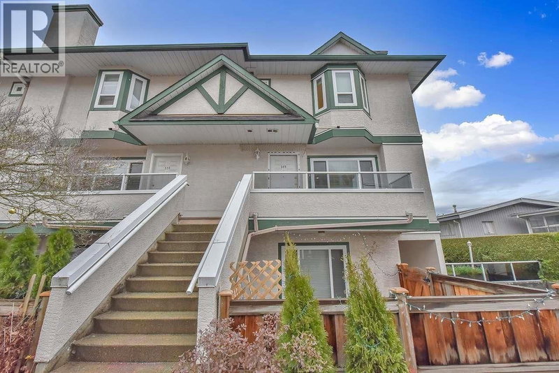 3978 ALBERT Street Burnaby British Columbia, V5C 2E1 - 2 Bedrooms Condo For Sale