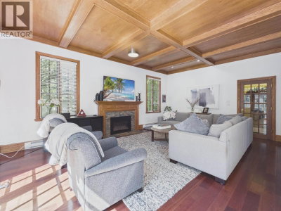 5649 ANGUS Drive | Vancouver British Columbia | Slide Image Twelve