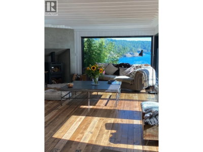1801 ARBUTUS POINT Road | Bowen Island British Columbia | Slide Image Seventeen
