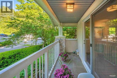 7488 SOUTHWYNDE Avenue | Burnaby British Columbia | Slide Image Thirteen