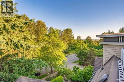 7488 SOUTHWYNDE Avenue | Burnaby British Columbia | Slide Image Twenty-four