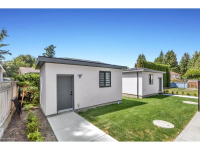 7085 115 Street East | Delta British Columbia | Slide Image Three