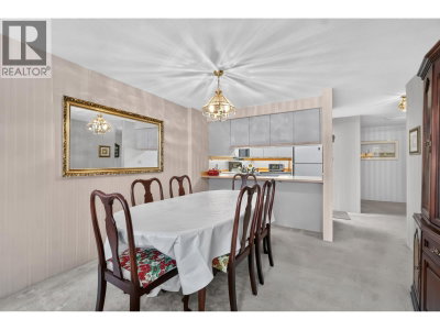 3441 CURLE Avenue | Burnaby British Columbia | Slide Image Thirteen