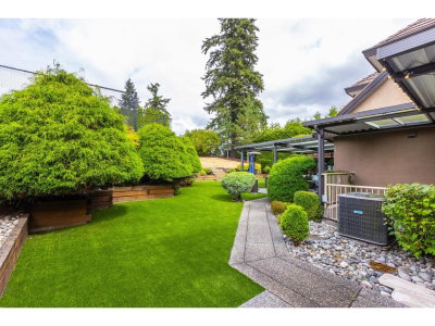 18589 55 Avenue | Surrey British Columbia | Slide Image Thirty-five