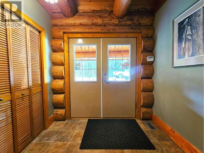 9070 MOUNTAINVIEW Road | Prince George British Columbia | Slide Image Nine