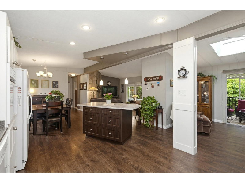 27111 0 Avenue Langley British Columbia, V4W 2S9 - 3 Bedrooms Condo For Sale