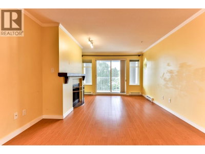 1420 PARKWAY Boulevard | Coquitlam British Columbia | Slide Image Five