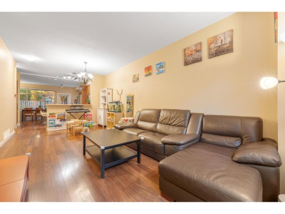 15151 34 Avenue | Surrey British Columbia | Slide Image Eight