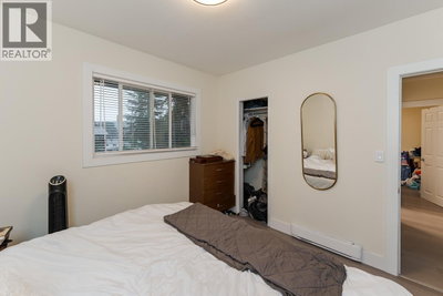 2025 PINE Street | Prince George British Columbia | Slide Image Twenty-six