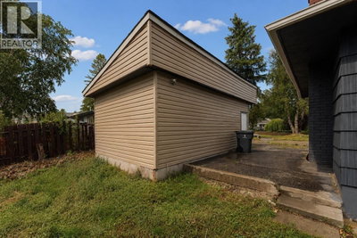 2025 PINE Street | Prince George British Columbia | Slide Image Nine