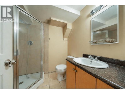 10671 AINTREE Crescent | Richmond British Columbia | Slide Image Eleven