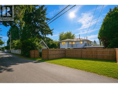 10671 AINTREE Crescent | Richmond British Columbia | Slide Image Twenty