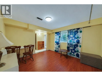 10671 AINTREE Crescent | Richmond British Columbia | Slide Image Five