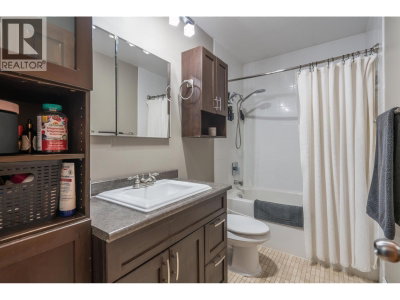 1092 LIMESTONE Crescent | Prince George British Columbia | Slide Image Nine