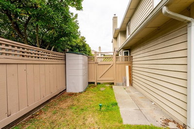 9727 152B Street | Surrey British Columbia | Slide Image Thirty-five