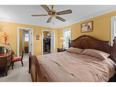 3504 CRESTON Drive | Abbotsford British Columbia | Slide Image Twenty-one