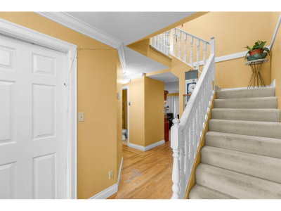 3504 CRESTON Drive | Abbotsford British Columbia | Slide Image Four