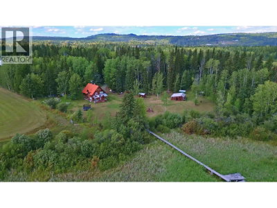 2211 DOYLE Road | 150 Mile House British Columbia | Slide Image Two