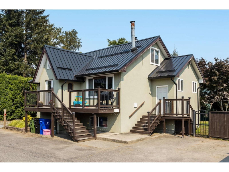 46307 RIVERSIDE Drive Chilliwack British Columbia, V2P 3L2 - 5 Bedrooms Condo For Sale