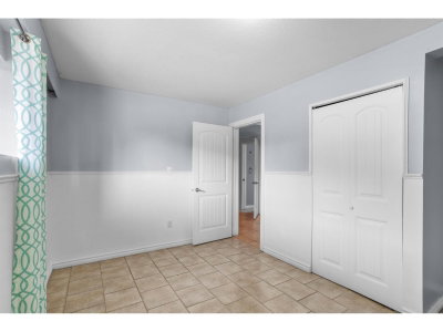 46307 RIVERSIDE Drive | Chilliwack British Columbia | Slide Image Twenty-eight