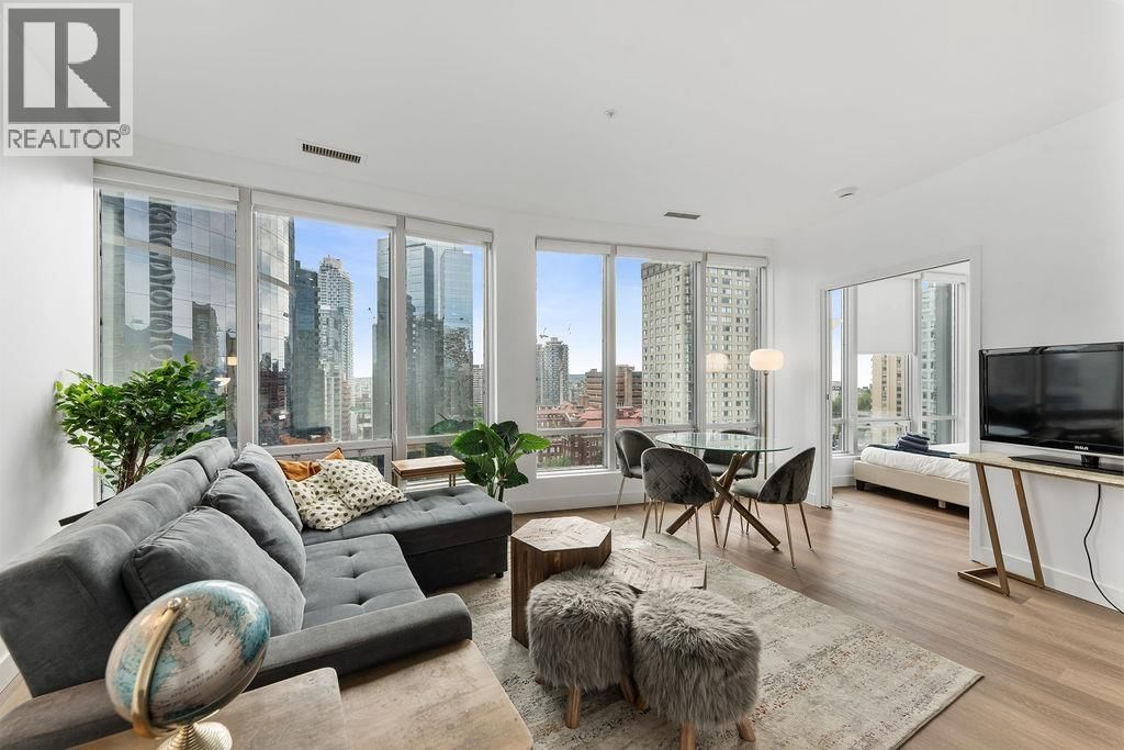 989 NELSON Street, Vancouver, British Columbia V6Z 2S1