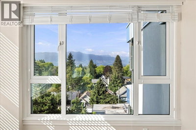 5425 YEW Street | Vancouver British Columbia | Slide Image Seven