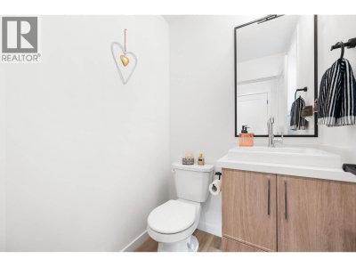 25097 112 Avenue | Maple Ridge British Columbia | Slide Image Seventeen