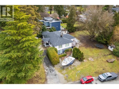 21290 RIVER Road | Maple Ridge British Columbia | Slide Image Four