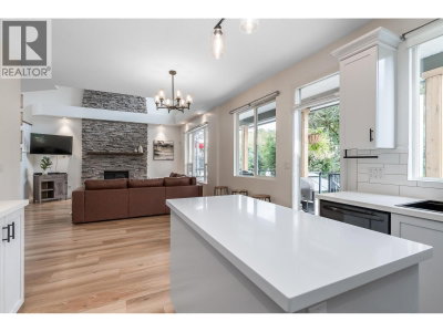 24128 HILL Avenue | Maple Ridge British Columbia | Slide Image Eleven