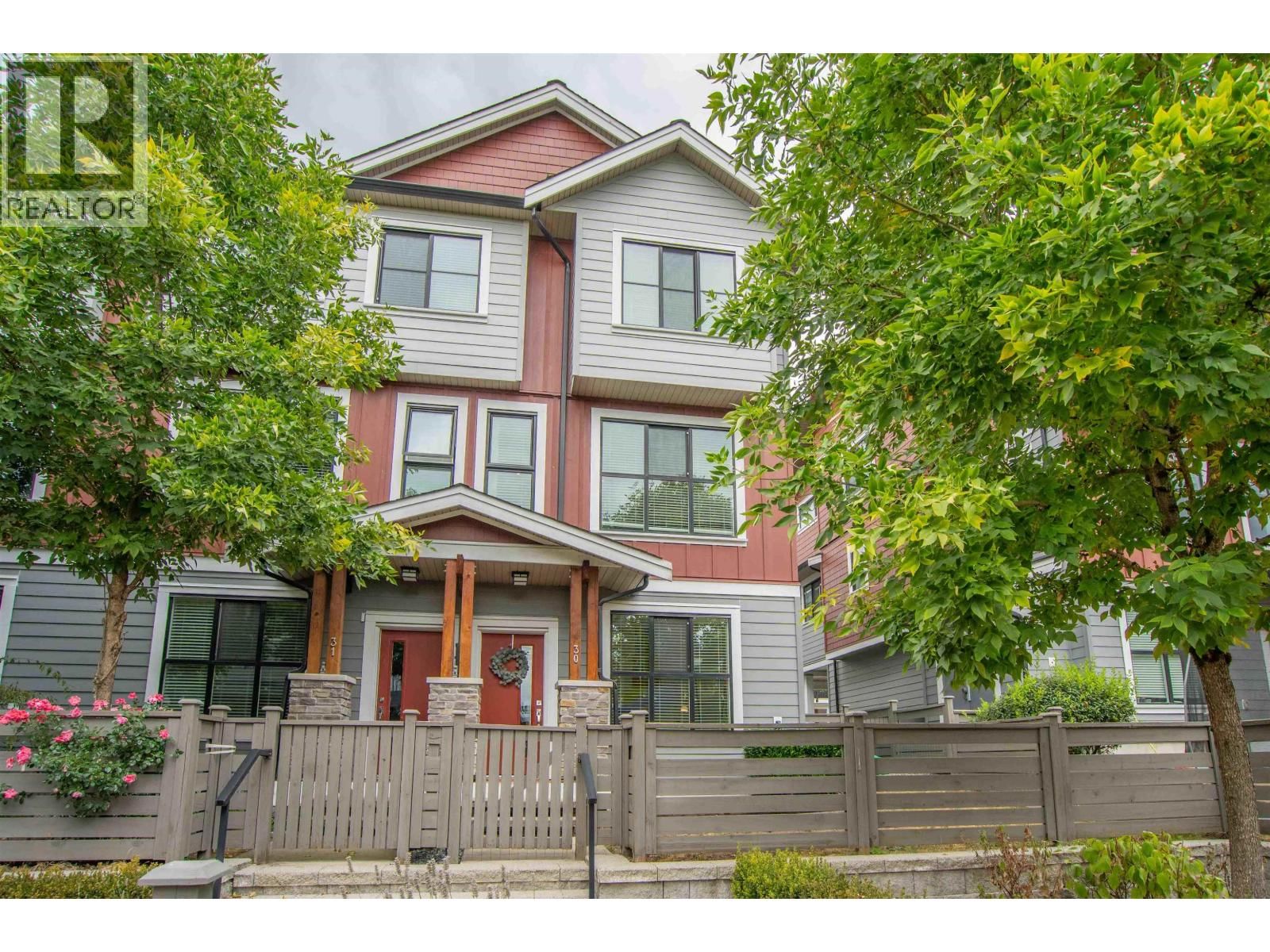 13260 236 Street, Maple Ridge, British Columbia V4R 0G6