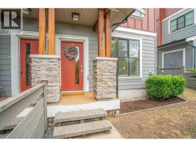 13260 236 Street | Maple Ridge British Columbia | Slide Image Thirty-seven