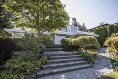 2547 CRESCENT Drive | Surrey British Columbia | Slide Image Thirty-nine