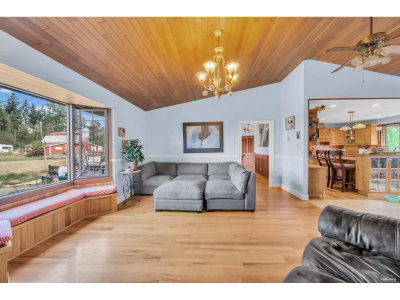 2223 232 Street | Langley British Columbia | Slide Image Twenty