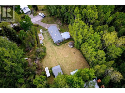 2102 QUARTZ Road | Quesnel British Columbia | Slide Image Four