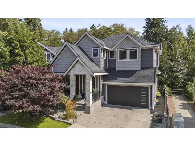 120 169A Street Surrey British Columbia, V3Z 1N1 - 5 Bedrooms Home For Sale