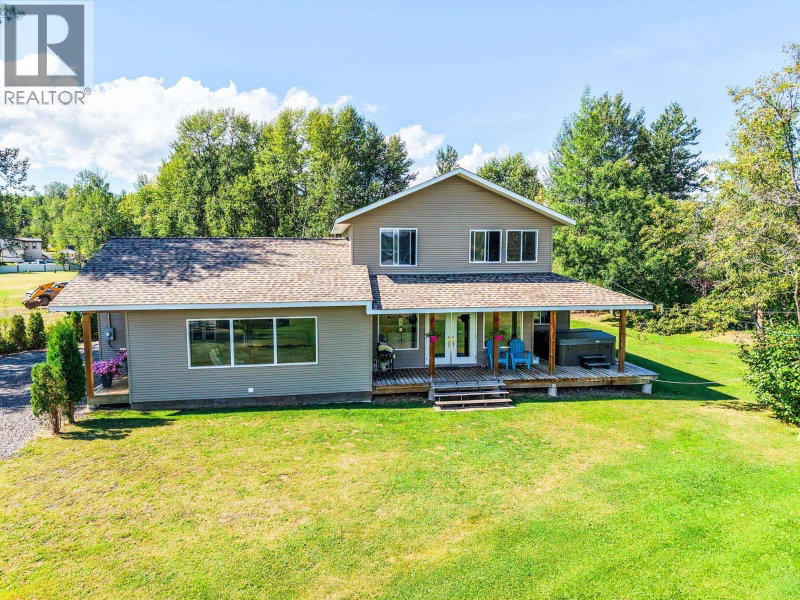 770 NOURSE SUB 2 Road Burns Lake British Columbia, V0J 1E2 - 4 Bedrooms Waterfront Home For sale