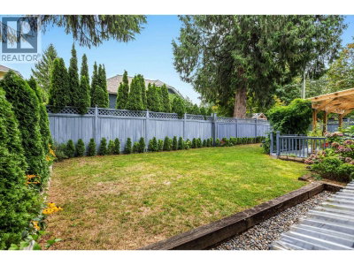 3020 THORNCLIFFE Drive | North Vancouver British Columbia | Slide Image Thirty-two