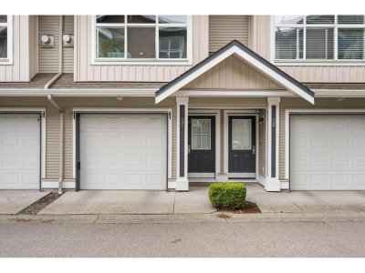 20460 66 Avenue | Langley British Columbia | Slide Image Three