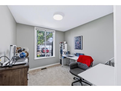 2068 WINFIELD Drive | Abbotsford British Columbia | Slide Image Thirteen