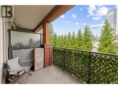 963 CHARLAND Avenue | Coquitlam British Columbia | Slide Image Seventeen