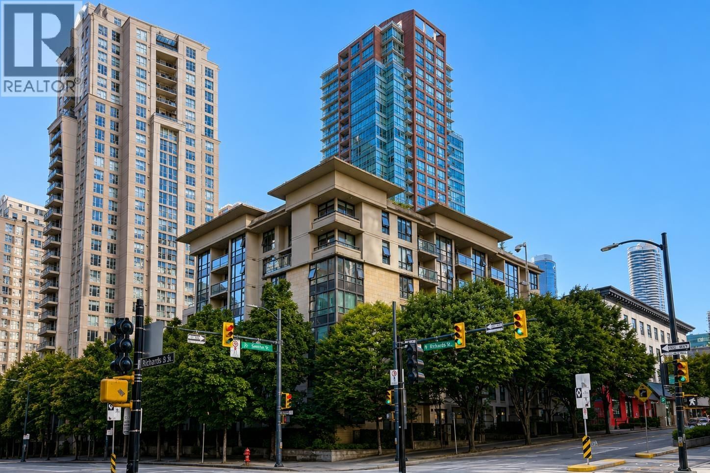 538 SMITHE Street, Vancouver, British Columbia V6B 0A6