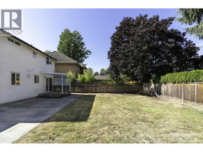 6040 MARA Crescent | Richmond British Columbia | Slide Image Six