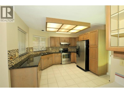 6823 GRANT Place | Burnaby British Columbia | Slide Image Six