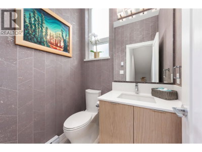 41204 HIGHLINE Place | Squamish British Columbia | Slide Image Twelve