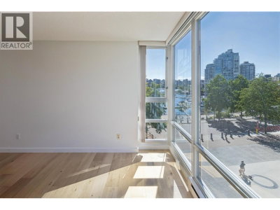 1067 MARINASIDE Crescent | Vancouver British Columbia | Slide Image Two