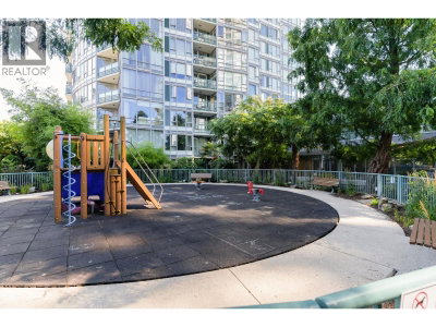 1067 MARINASIDE Crescent | Vancouver British Columbia | Slide Image Thirty-two