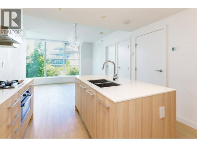 2221 30TH Avenue | Vancouver British Columbia | Slide Image Six