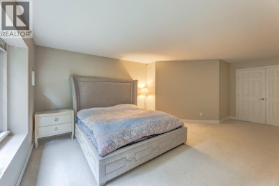 2015 PARKWAY Boulevard | Coquitlam British Columbia | Slide Image Twenty-two
